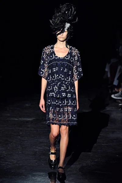 Look 7